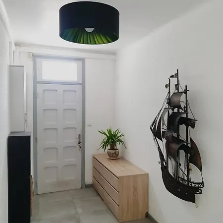 Dans Maison Catalane A Bages (Pyrenees-Orientales)