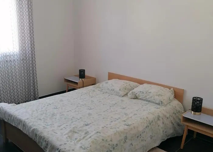 Dans Maison Catalane A Bages